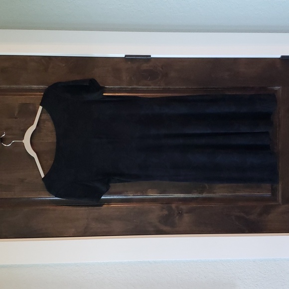 Floral Short Sleeve Flowy Fit & Flare Dress - Picture 6 of 6